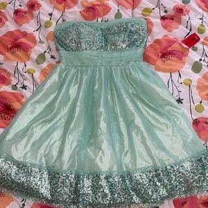 Vintage Seafoam dELiA*s Sequin Tulle 50s Dress 1/2